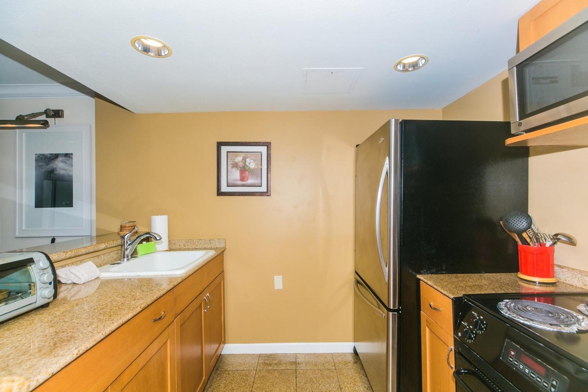 Ilikai Tower One Bedroom Lagoon View Waikiki Condos With Lanai & Free Wifi 호놀룰루 객실 사진