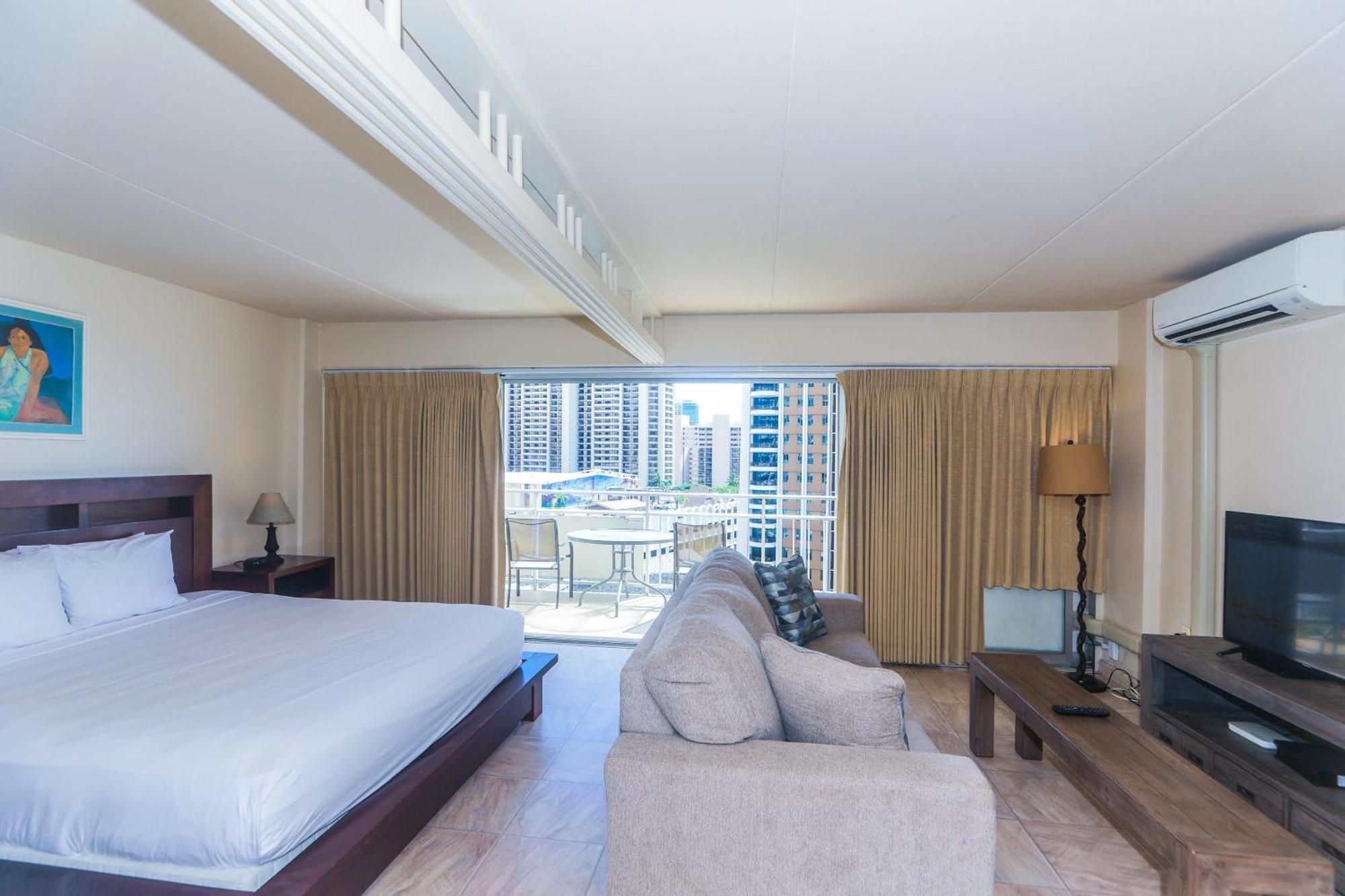 Ilikai Tower One Bedroom Lagoon View Waikiki Condos With Lanai & Free Wifi 호놀룰루 객실 사진
